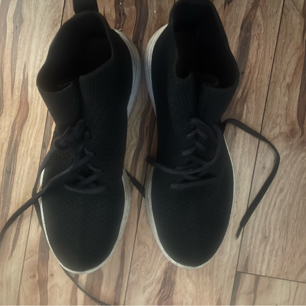 Clarks Black High Top Athletic Shoes with Minimalist Design